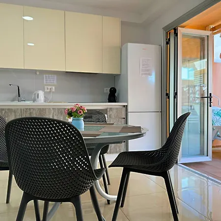 Cristianos Piscina Y Terraza 아파트 로스크리스티아노스