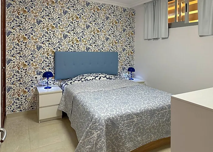 Cristianos Piscina Y Terraza *